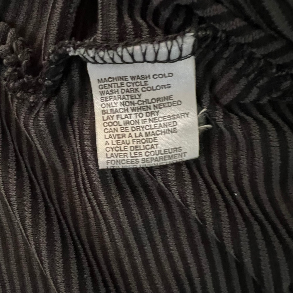 Tommy Bahama Mens Large Polo Shirt Black Grey Striped Textured Modal Blend Short - Picture 8 of 8